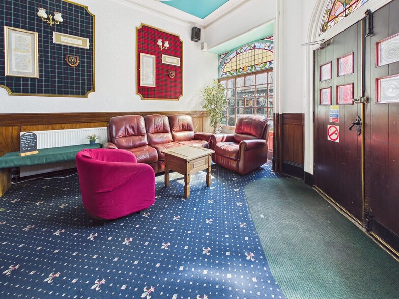 67 High St, Forres for sale - Interior Photo - Image 2 of 26