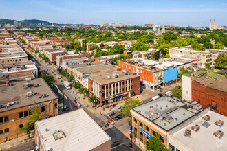 1695 Av Du Mont-Royal E, Montréal, QC - Aérien  Vue de la carte