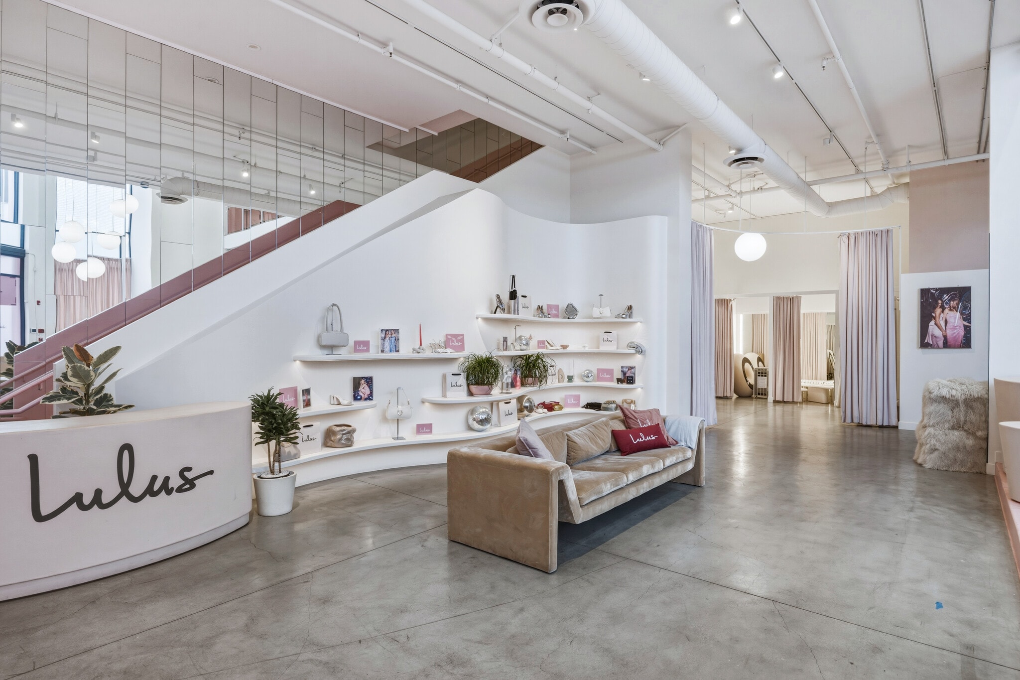 8303-8315 Melrose Ave, West Hollywood, CA à louer Photo intérieure- Image 1 de 9