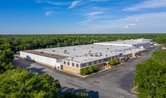 Plus de détails pour 380 S Worcester St, Norton, MA - Industriel à louer