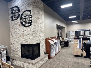 7251-7281 Commerce Cir E, Fridley, MN for lease Interior Photo- Image 1 of 7