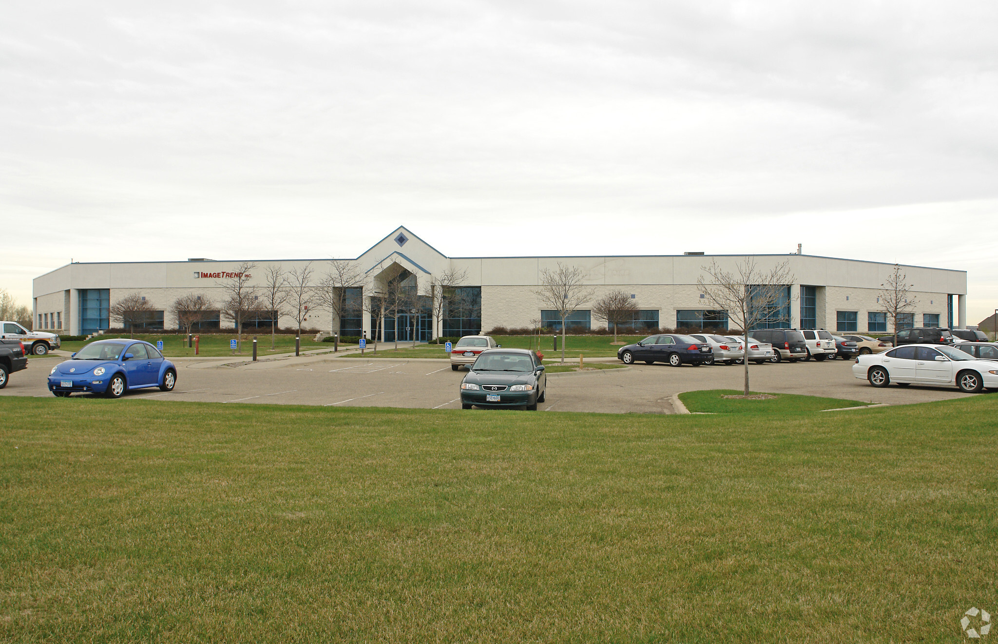 20855 Kensington Blvd, Lakeville, MN for lease Primary Photo- Image 1 of 5