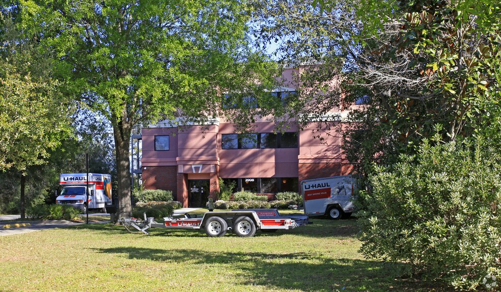 2908 Mahan Dr, Tallahassee, FL à vendre - Photo du bâtiment - Image 3 de 24