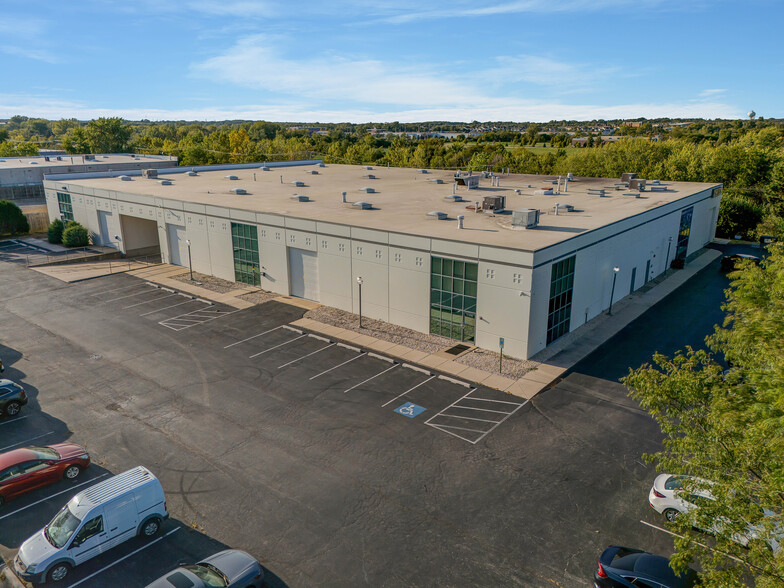 10410-10426 163rd Pl, Orland Park, IL for lease - Building Photo - Image 1 of 32