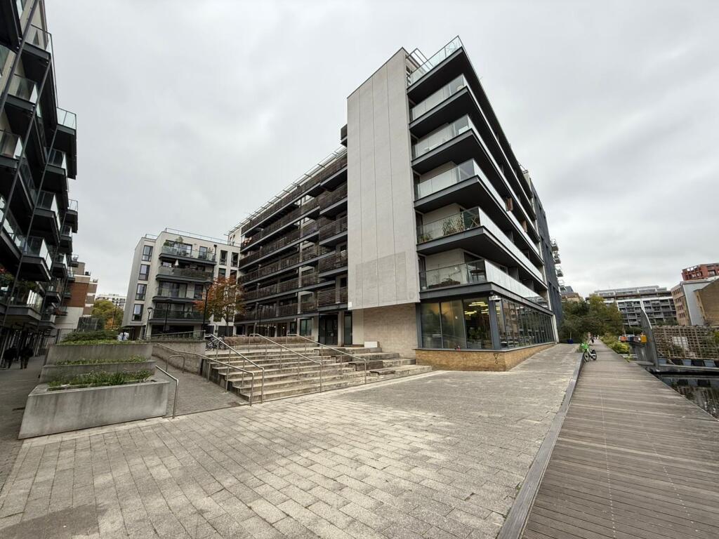 2-10 Hertford Rd, Londres à louer Photo du bâtiment- Image 1 de 3