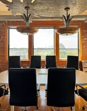 1627 Main St, Kansas City, MO for lease Interior Photo- Image 1 of 4