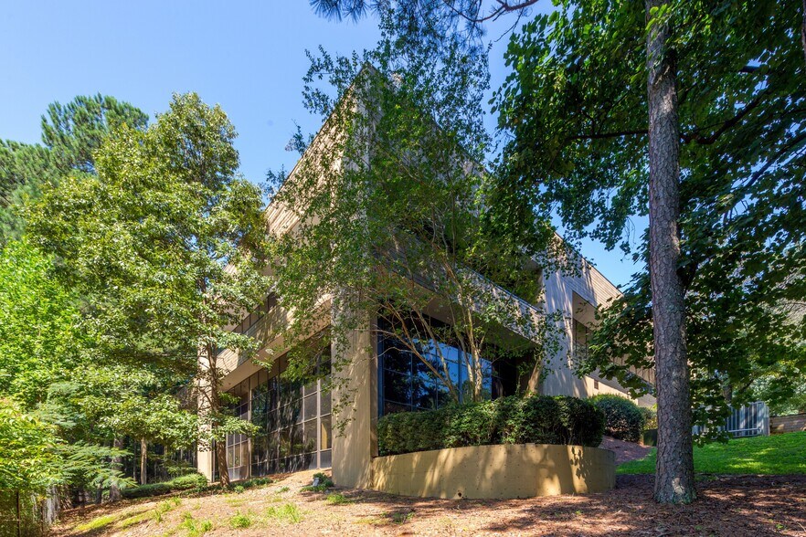 1675 Terrell Mill Rd, Marietta, GA à louer - Photo du bâtiment - Image 2 de 9