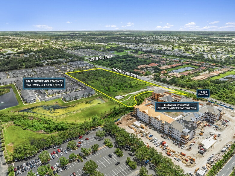 2507 60th Ave, Ellenton, FL à vendre - Photo du bâtiment - Image 2 de 11