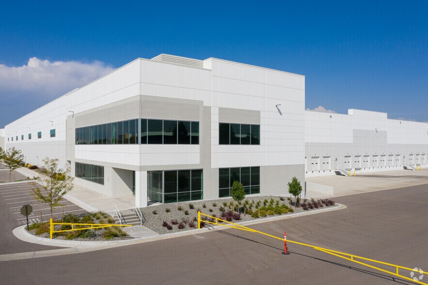 6050 Washington St, Denver, CO à louer - Photo principale - Image 1 de 10