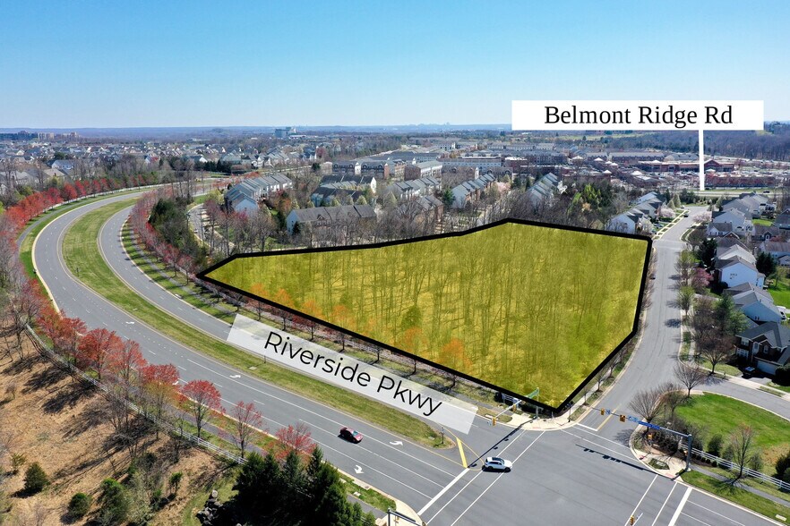 Riverside, Leesburg, VA à vendre - Photo du bâtiment - Image 2 de 52