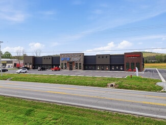 More details for 2355 Center St, Fayetteville, AR - Retail for Lease