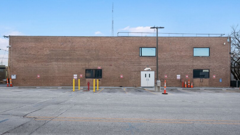 8030 Litzsinger Rd, Saint Louis, MO à vendre Photo principale- Image 1 de 2