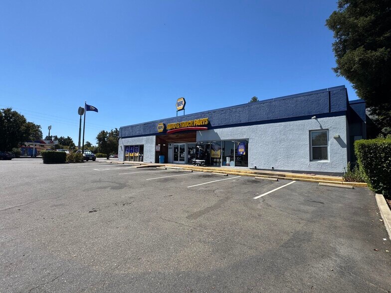 2500 Balls Ferry Rd, Anderson, CA for sale - Building Photo - Image 2 of 15