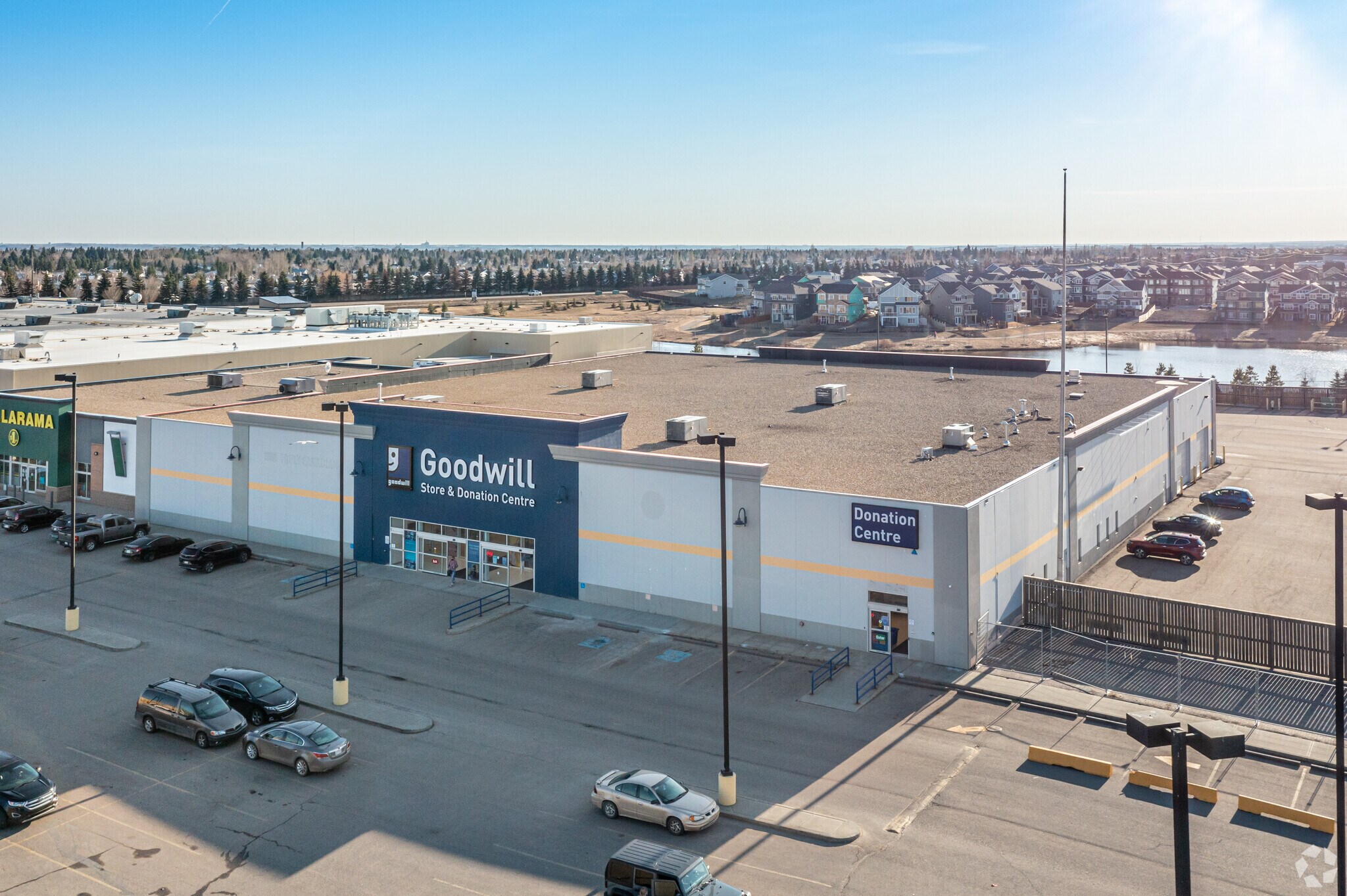 730 St Albert Trail, St. Albert, AB à vendre Photo principale- Image 1 de 1