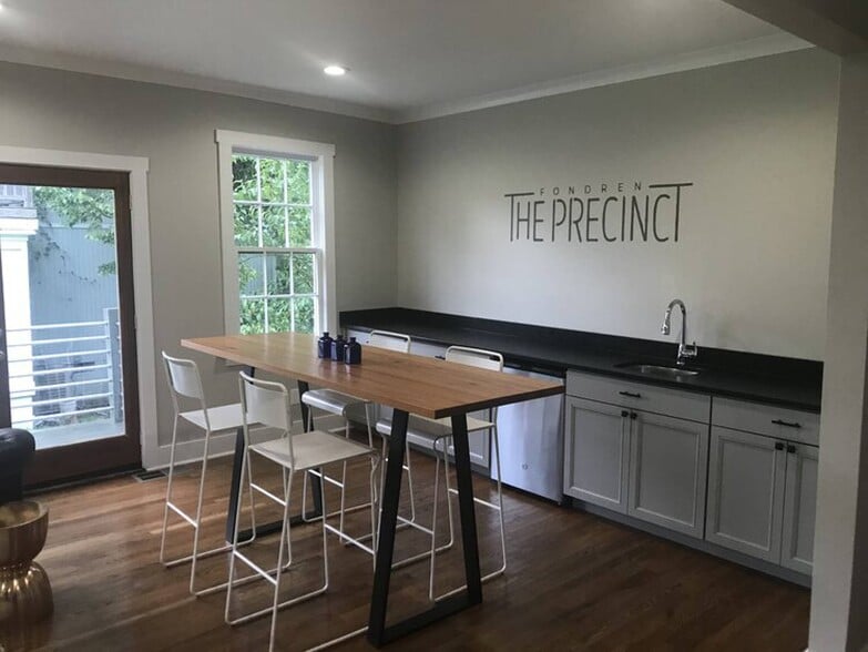 3304 N State St, Jackson, MS à louer - Photo du bâtiment - Image 3 de 19