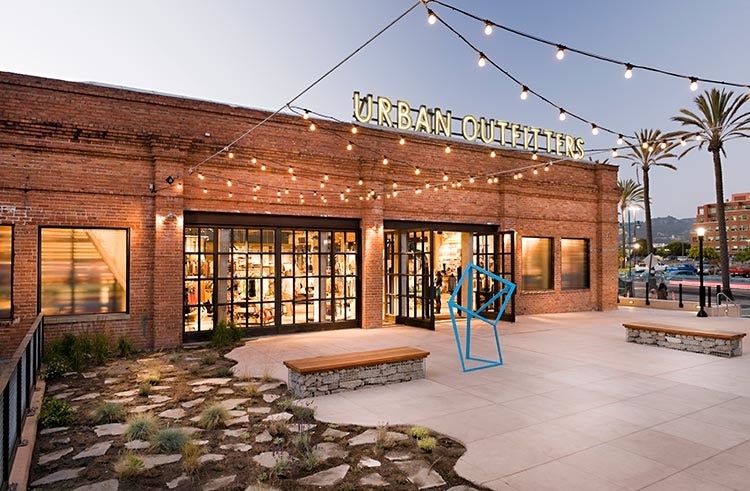 5903-6005 Shellmound St, Emeryville, CA à louer - Photo du bâtiment - Image 1 de 3