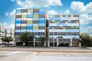 Plus de détails pour 2728 Euclid Ave, Cleveland, OH - Bureau, Commerce de détail à louer