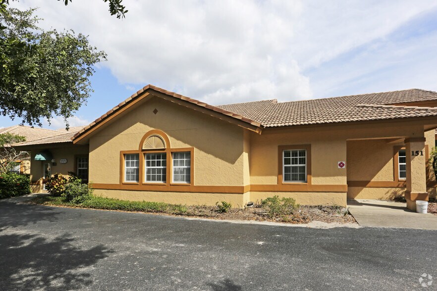 151-153 Center Rd, Venice, FL à vendre - Photo du bâtiment - Image 3 de 20