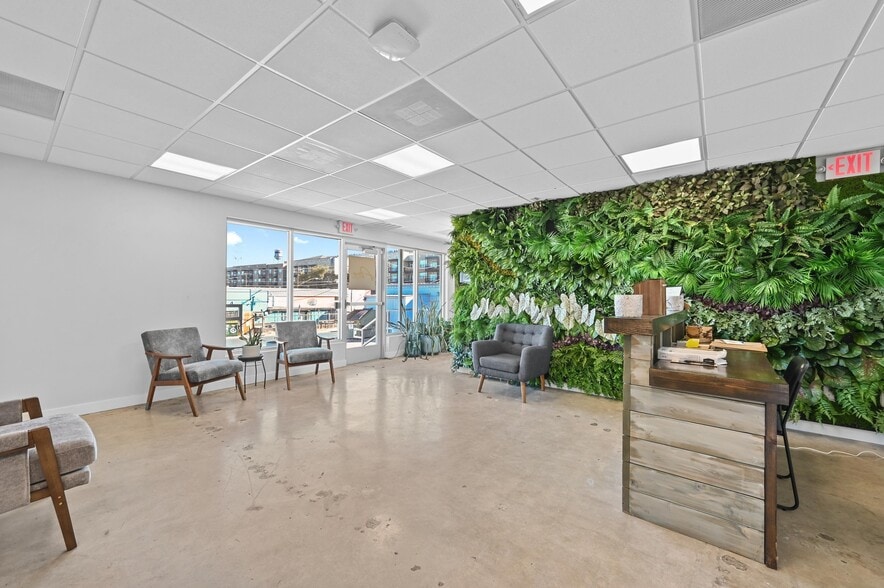 103 Krebs Ln, Austin, TX for lease - Building Photo - Image 2 of 20