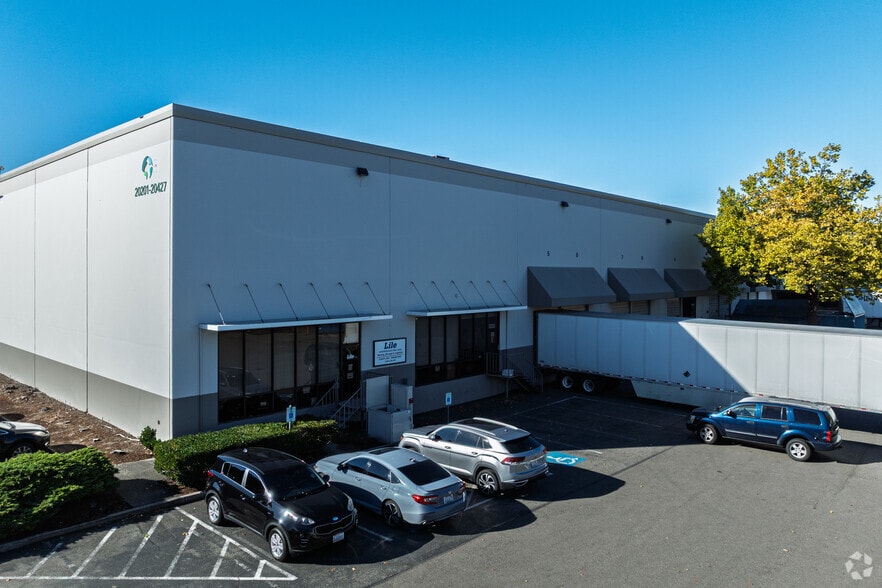 20201-20427 87th Ave S, Kent, WA for lease - Primary Photo - Image 1 of 6