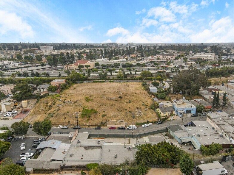 329 E Beach Ave, Inglewood, CA for sale - Aerial - Image 3 of 8