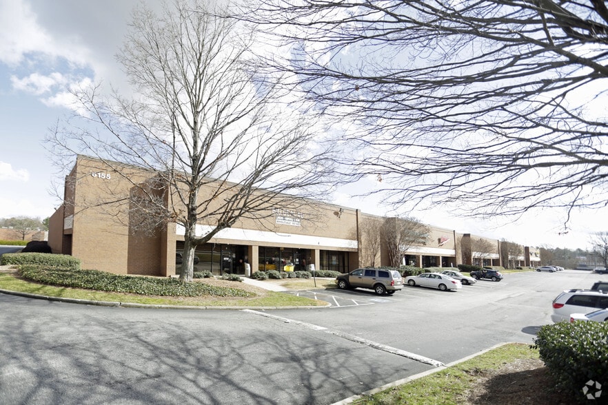 6135 Jimmy Carter Blvd, Norcross, GA for lease - Building Photo - Image 1 of 13