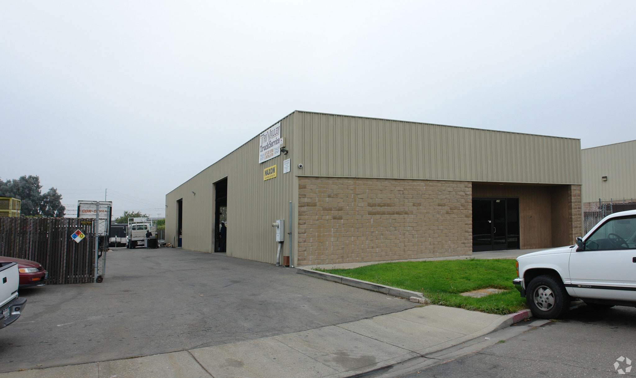 349 Sango Ct, Milpitas, CA for lease Primary Photo- Image 1 of 6