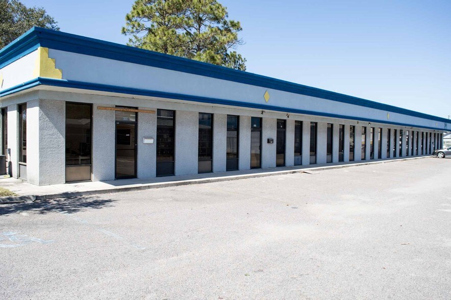 800 Mayport Rd, Atlantic Beach, FL à louer - Photo du bâtiment - Image 2 de 4