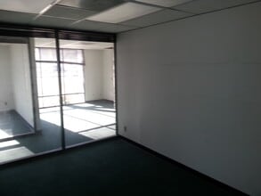 10855 Sorrento Valley Rd, San Diego, CA for lease Interior Photo- Image 2 of 3