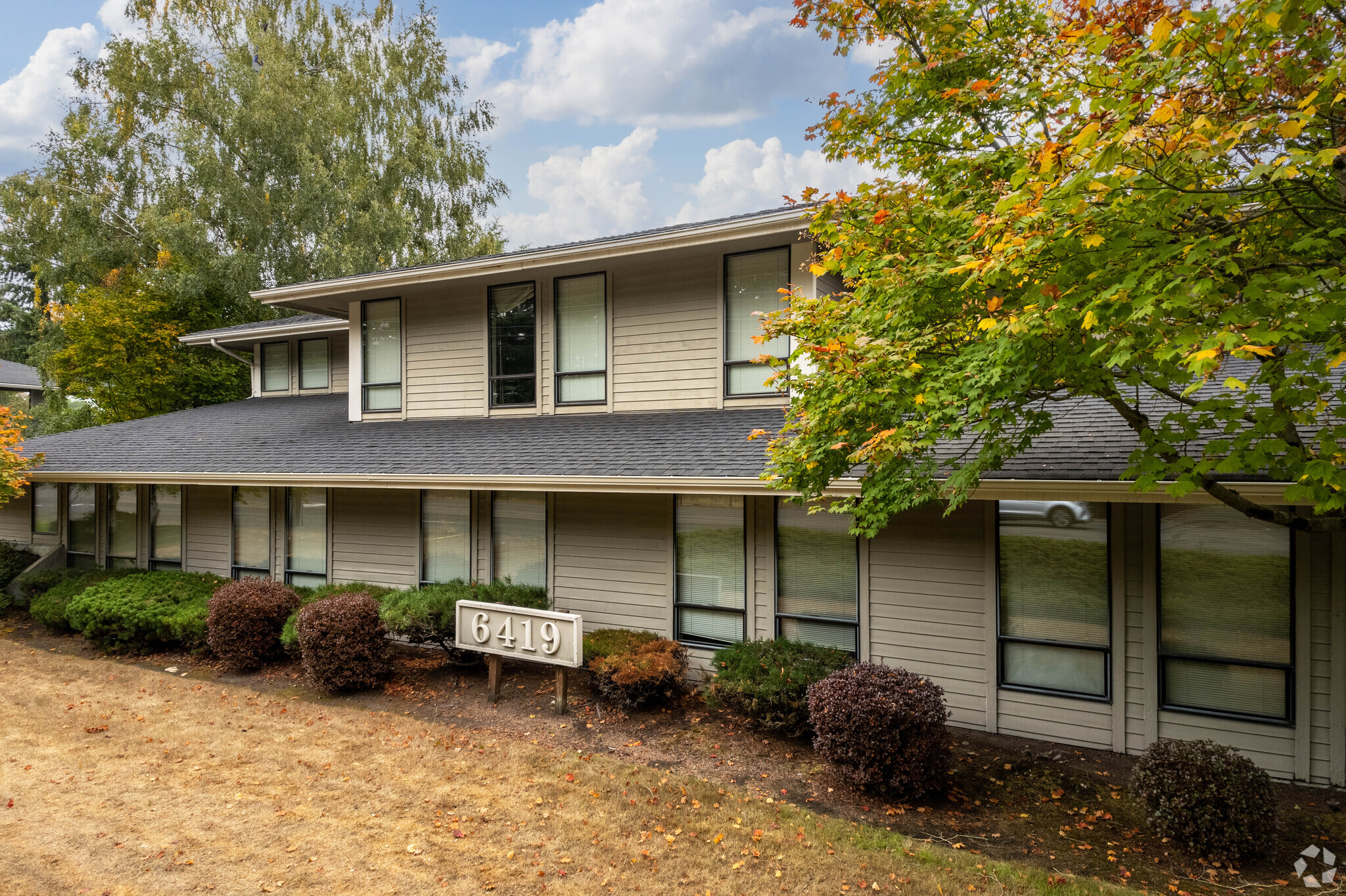 6419 Lakewood Dr W, Tacoma, WA for sale Primary Photo- Image 1 of 1