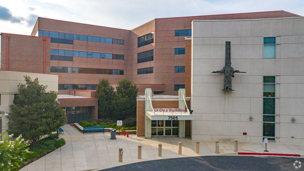 7505 Osler Dr, Towson, MD à louer - Photo du bâtiment - Image 2 de 8