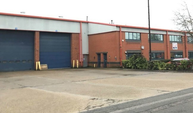 More details for Old Parkbury Ln, St Albans - Industrial for Lease