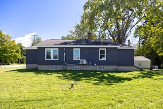 3287 Dover Rd, Wooster, OH à louer Photo du bâtiment- Image 2 de 26