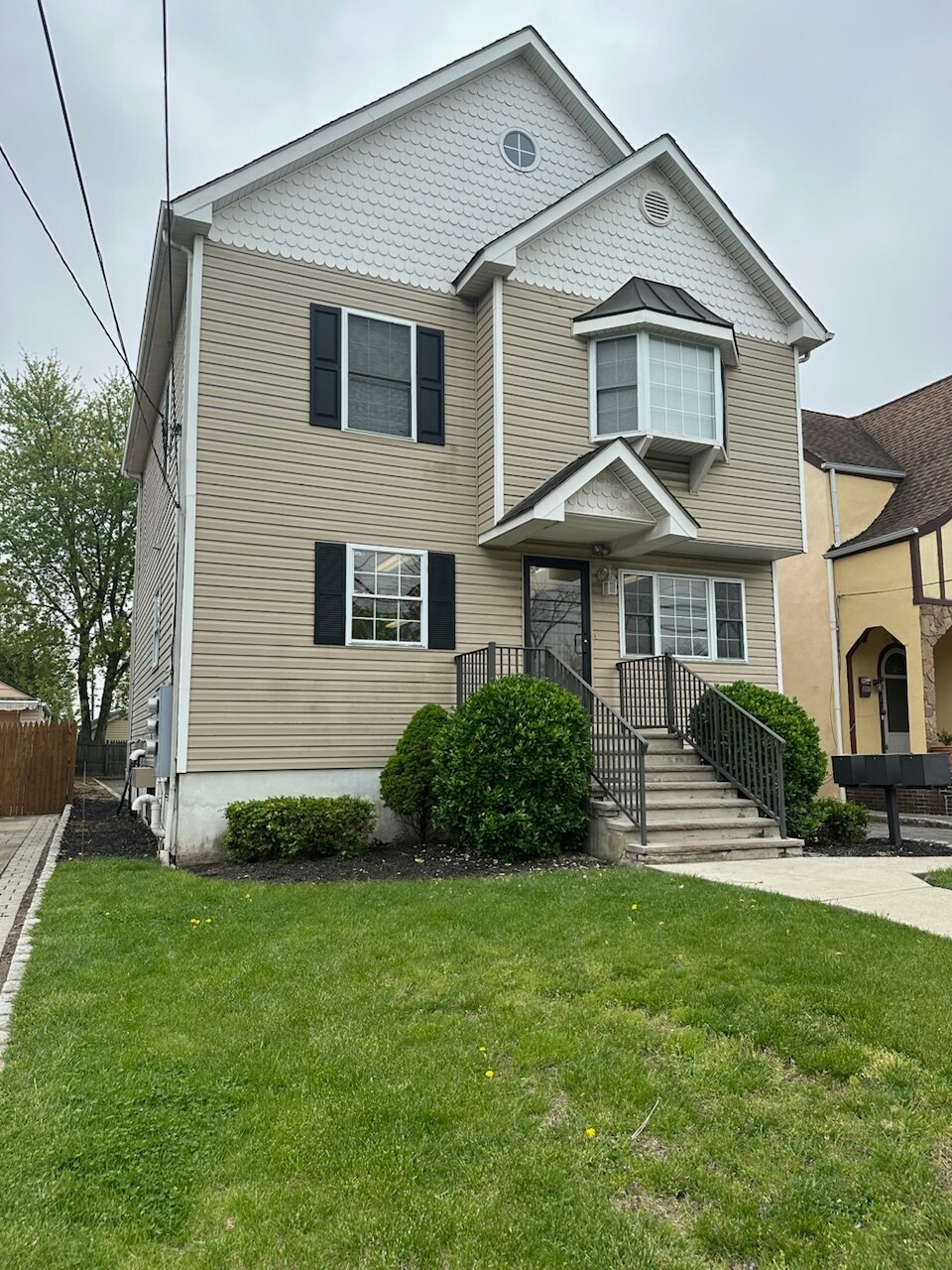 249 Main St, Woodbridge, NJ à louer Photo du bâtiment- Image 1 de 14