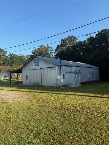 245 E Washington St, Abbeville, AL à vendre - Photo du bâtiment - Image 1 de 24