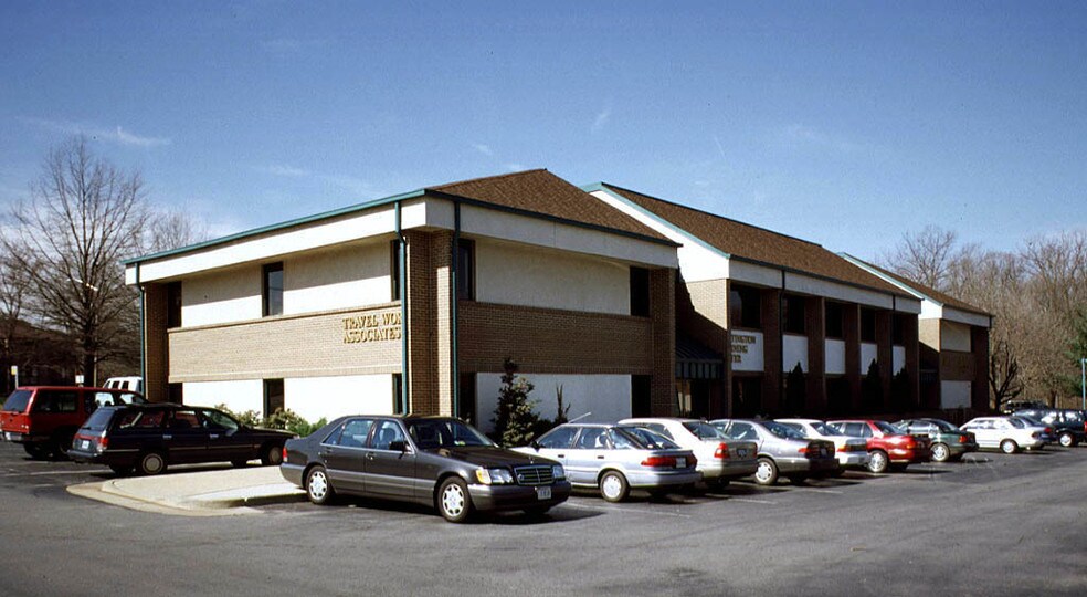 11870-11872 Sunrise Valley Dr, Reston, VA à louer - Photo du bâtiment - Image 3 de 7