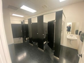 3501-3555 Courthouse Rd, Richmond, VA for lease Interior Photo- Image 2 of 3