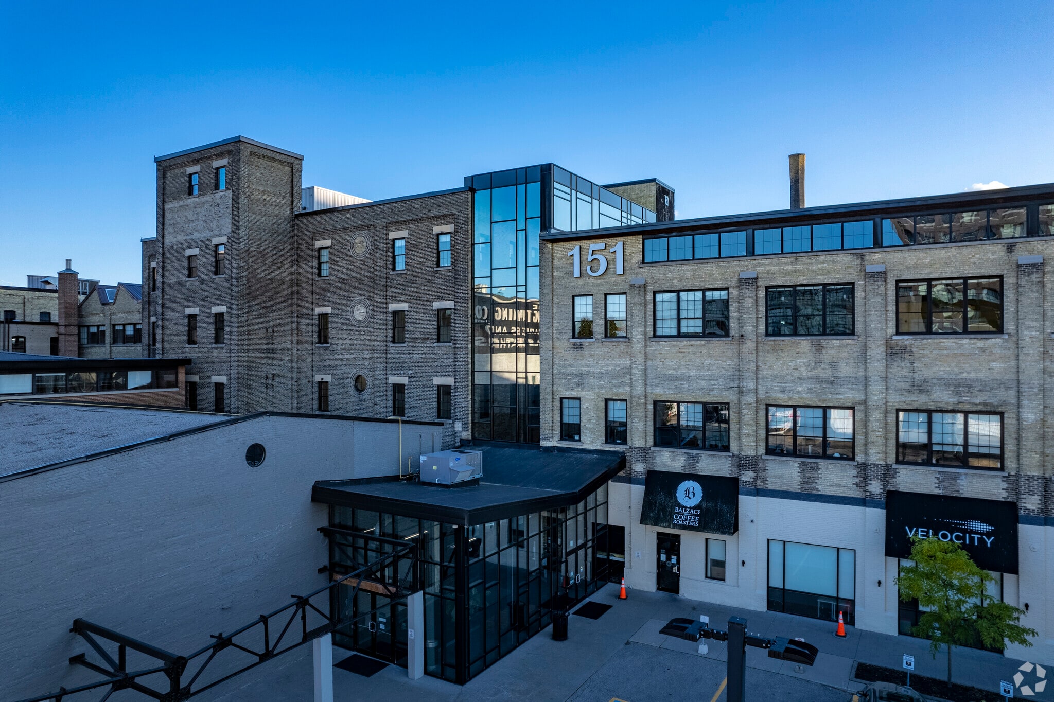 121-151 Charles St W, Kitchener, ON for lease Building Photo- Image 1 of 3