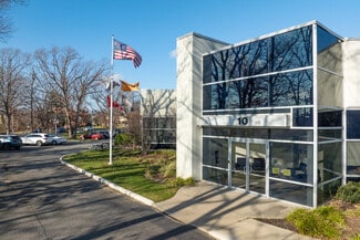 Plus de détails pour 10 Commerce Dr, Hauppauge, NY - Bureau à louer