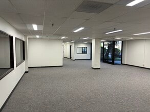 2820-2834 La Mirada Dr, Vista, CA à louer Photo intérieure- Image 1 de 15