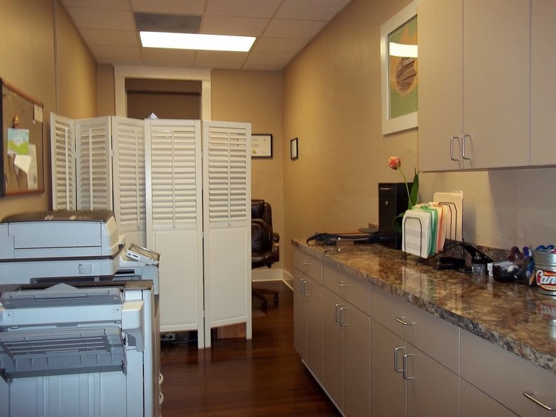 1808 Front St, Slidell, LA for lease - Building Photo - Image 2 of 44