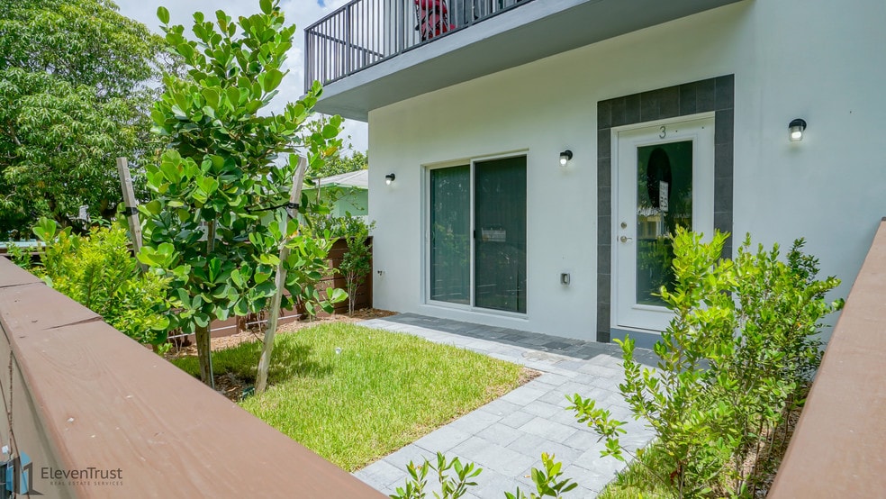 1813 Madison St, Hollywood, FL for sale - Building Photo - Image 2 of 17