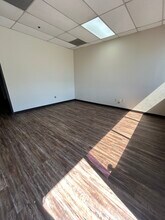 3429 Freedom Park Dr, North Highlands, CA for lease Interior Photo- Image 2 of 7