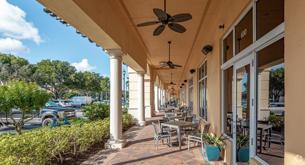 Congress Ave, Boynton Beach, FL à louer - Photo du bâtiment - Image 3 de 26