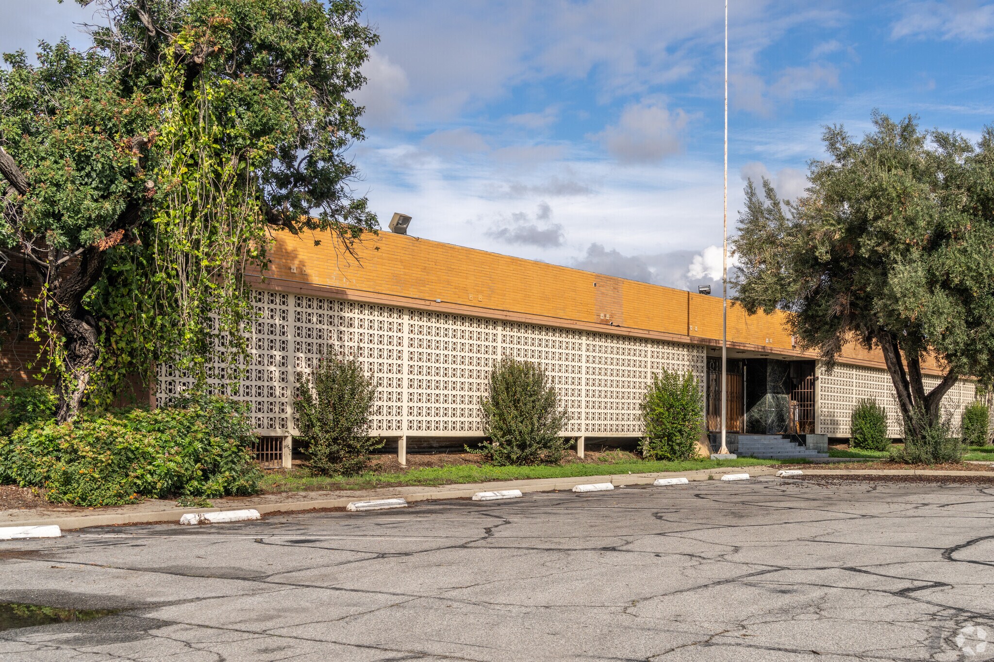 4501-4507 Arden Dr, El Monte, CA for sale Primary Photo- Image 1 of 1