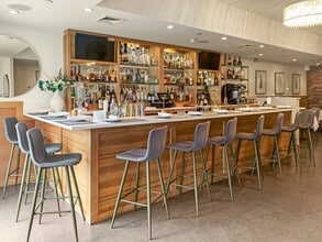 2757 Long Beach Rd, Oceanside, NY à louer Photo intérieure- Image 2 de 15