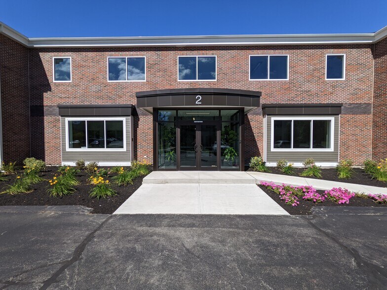 2 Lan Dr, Westford, MA à louer - Photo du bâtiment - Image 2 de 5