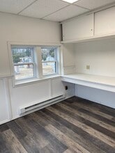 137 Overlook Rd, Poughkeepsie, NY for lease Interior Photo- Image 2 of 6