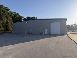 1511 S Batesville Rd, Greer, SC à louer Photo du bâtiment- Image 1 de 4