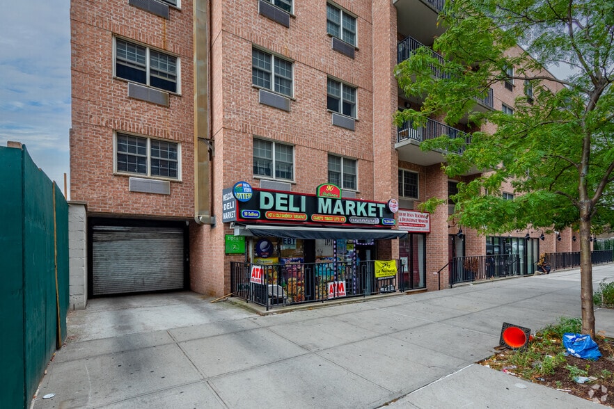 90 Sullivan Pl, Brooklyn, NY for lease - Building Photo - Image 3 of 6